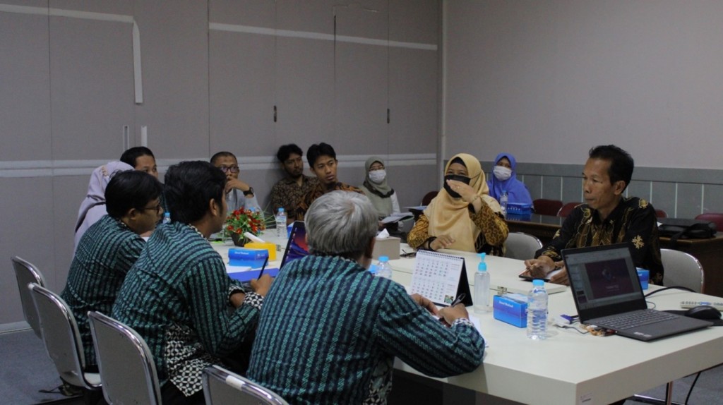 Kunjungan Perpustakaan Universitas Muhammadiyah Pekajangan Pekalongan (UMPP)