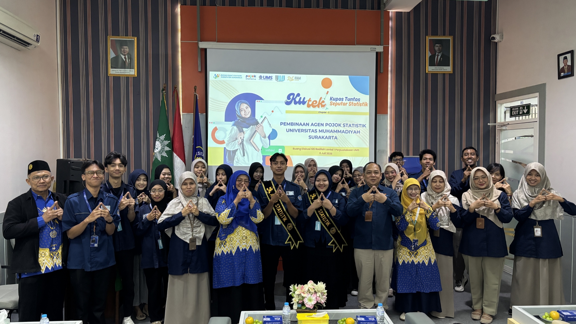 UPT Perpustakaan dan Pusat Layanan Digital UMS Perkuat Literasi Data Mahasiswa melalui Pembinaan Agen Pojok Statistik